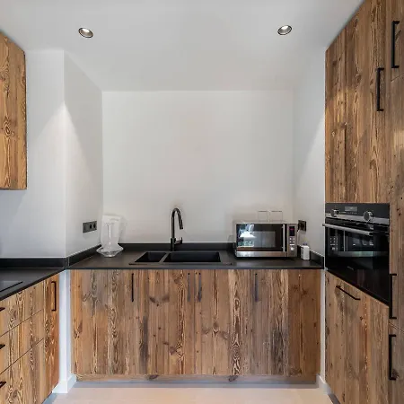 - 3 Chambres, 6 Personnes, Cheminee, Parking, Wi-fi - Fr-1-564-91 * Courchevel